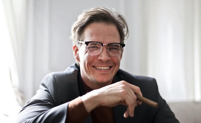 corporate intelligence update report